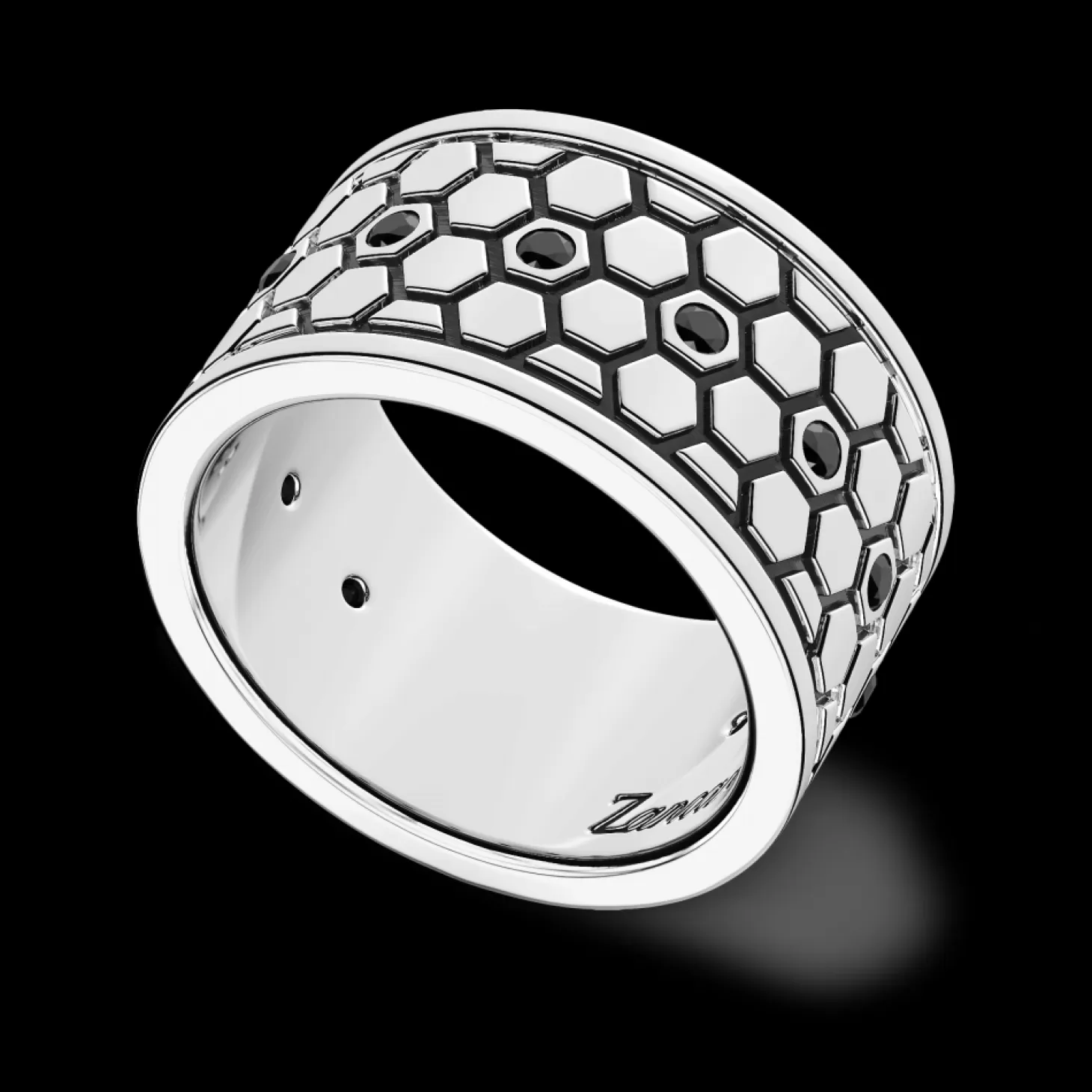 Zancan Gioielli Anello A Fascia Larga Zancan In Argento E Pietre Nere.> Anelli