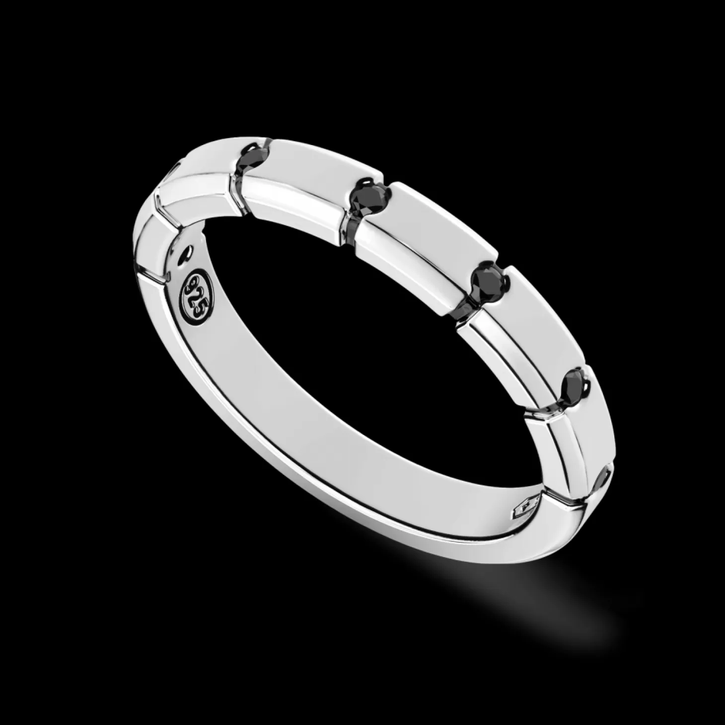 Zancan Gioielli Anello In Argento Con Pietre Nere.> Anelli